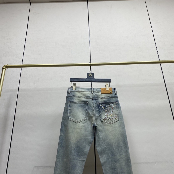 Louis Vuitton New Men Jeans Size 29-40