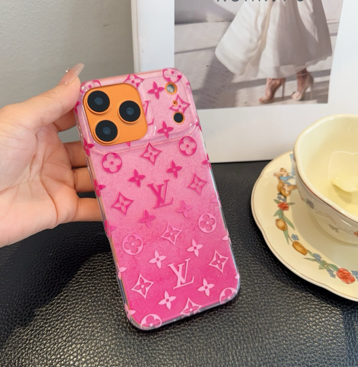 Louis Vuitton Phone Case iPhone 13 - 17