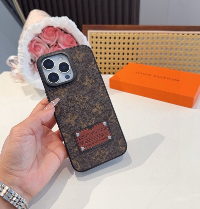 Louis Vuitton Phone Case iPhone 13 - 17