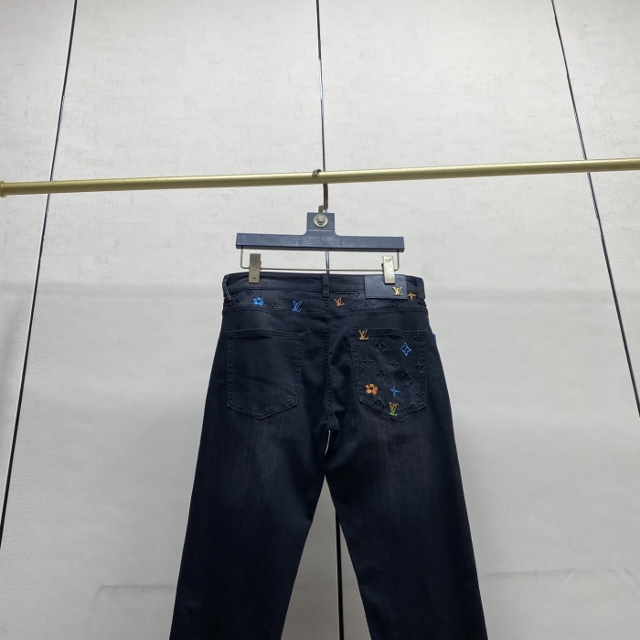 Louis Vuitton New Men Jeans Size 29-40