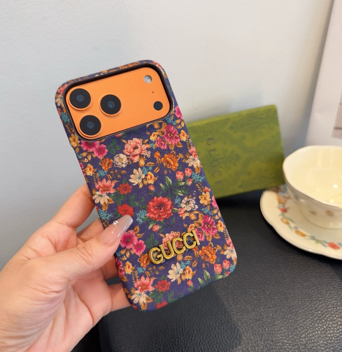 Gucci Phone Case iPhone 13 - 17