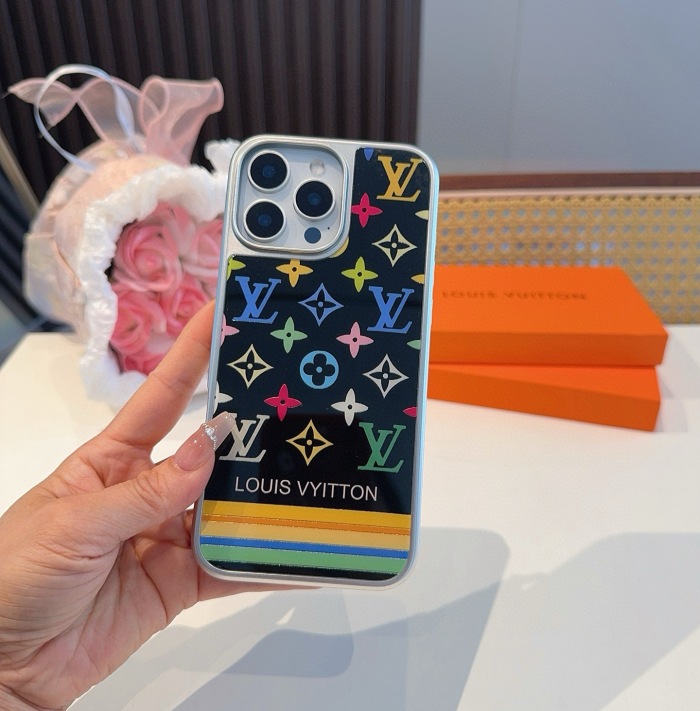 Louis Vuitton Phone Case iPhone 13 - 17