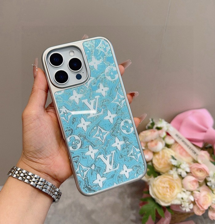 Louis Vuitton Phone Case iPhone 13 - 17