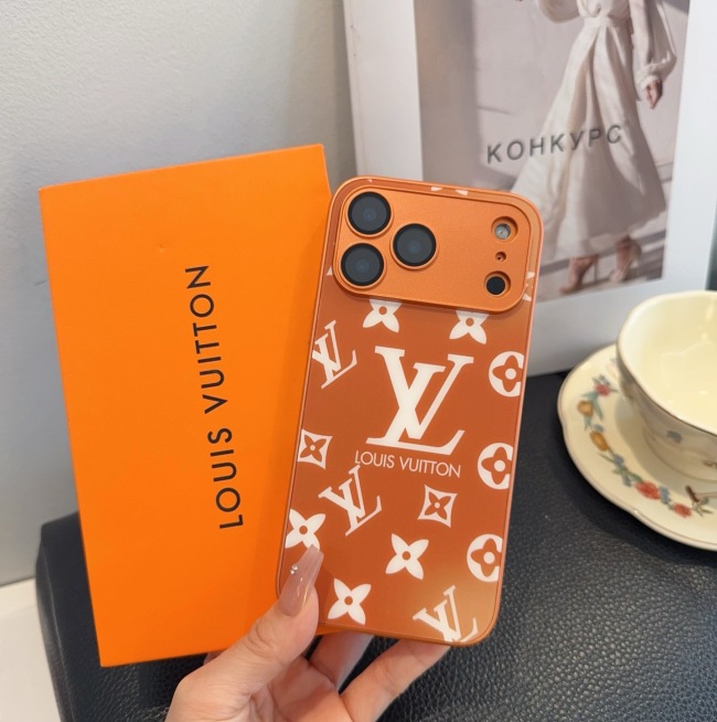 Louis Vuitton Phone Case iPhone 13 - 17
