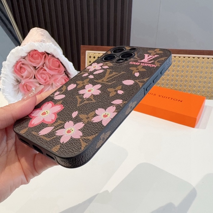 Louis Vuitton Phone Case iPhone 13 - 17