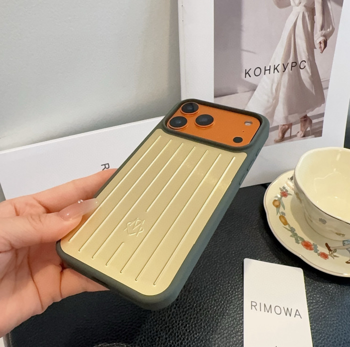 Rimowa Phone Case iPhone 17