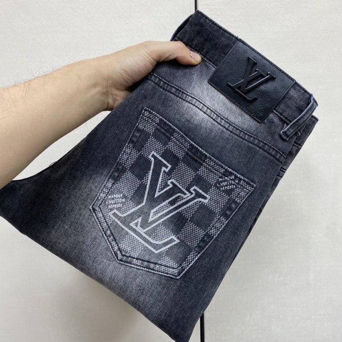 Louis Vuitton New Men Jeans Size 29-40