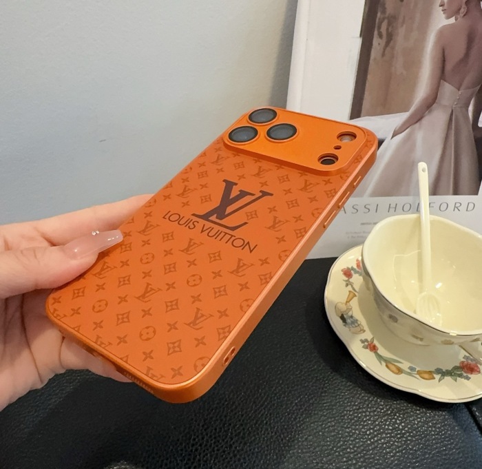 Louis Vuitton Phone Case iPhone 13 - 17