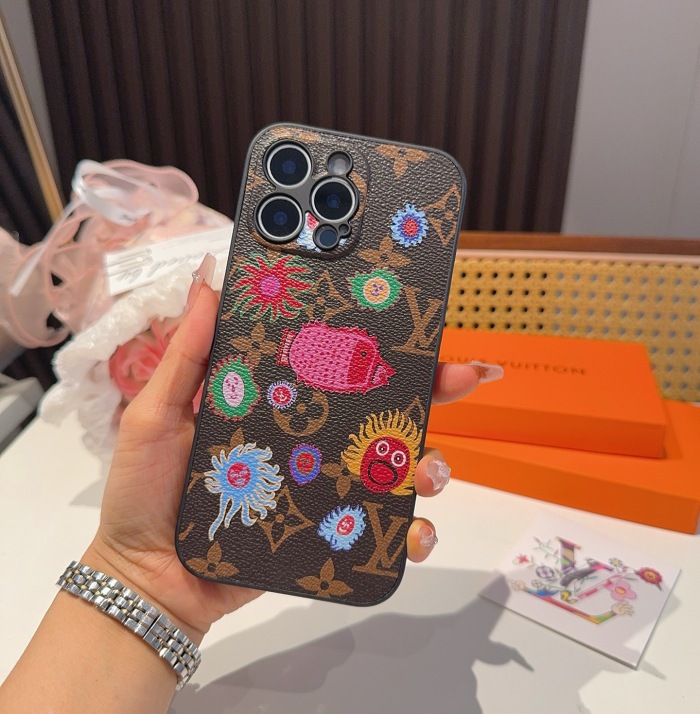 Louis Vuitton Phone Case iPhone 13 - 17