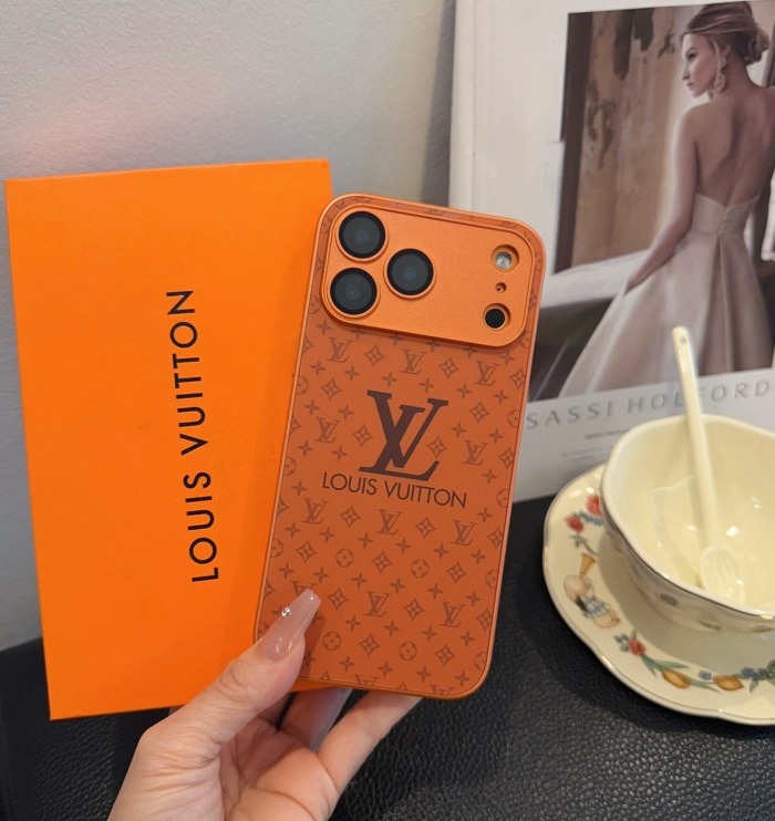 Louis Vuitton Phone Case iPhone 13 - 17