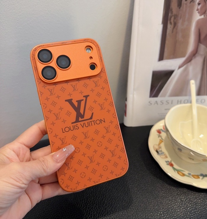 Louis Vuitton Phone Case iPhone 13 - 17