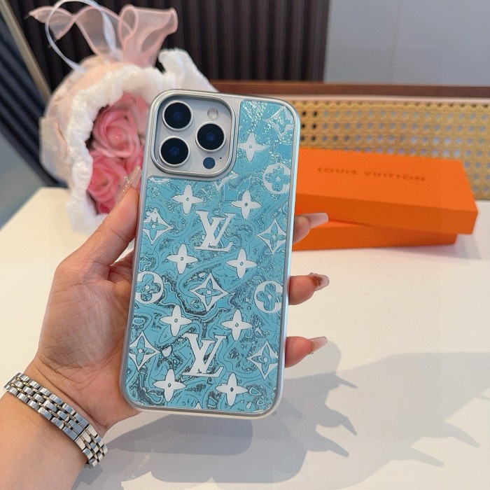 Louis Vuitton Phone Case iPhone 13 - 17