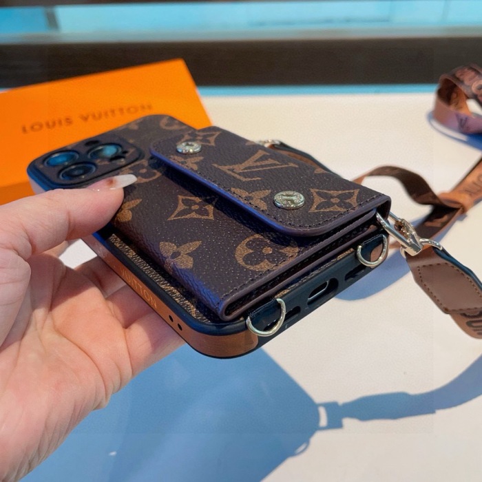 Louis Vuitton Phone Case iPhone 13 - 17