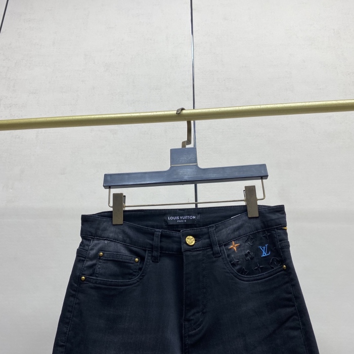 Louis Vuitton New Men Jeans Size 29-40