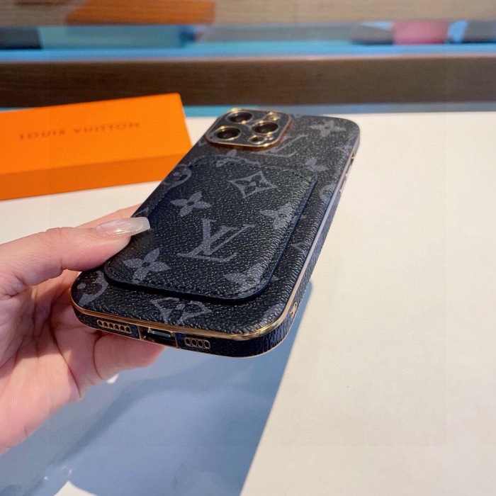 Louis Vuitton Phone Case iPhone 13 - 17