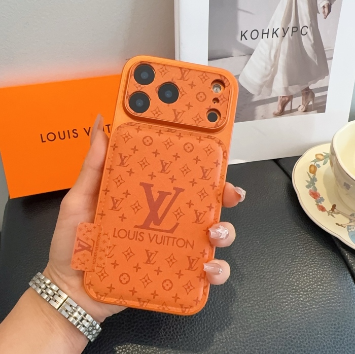 Louis Vuitton Phone Case iPhone 13 - 17