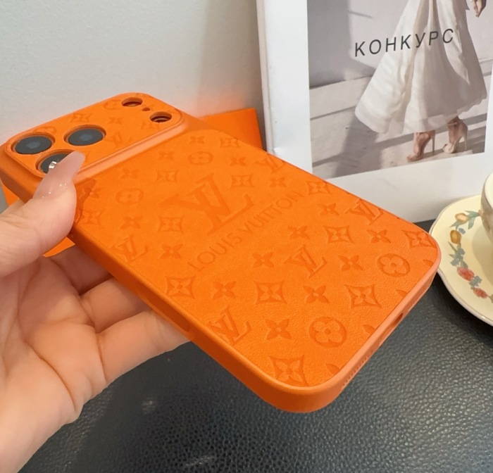 Louis Vuitton Phone Case iPhone 13 - 17
