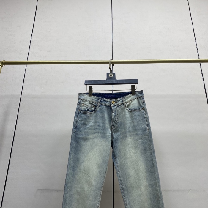 Louis Vuitton New Men Jeans Size 29-40