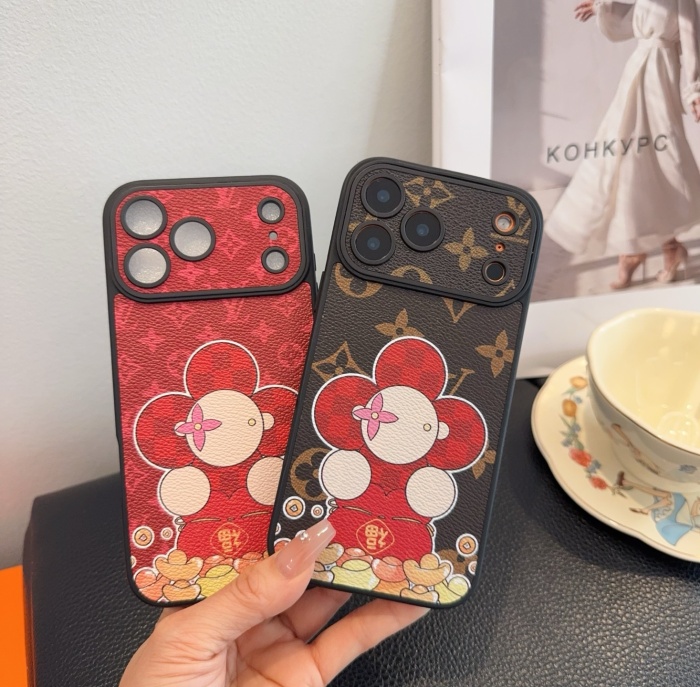 Louis Vuitton Phone Case iPhone 13 - 17