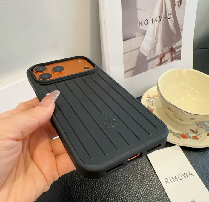 Rimowa Phone Case iPhone 17
