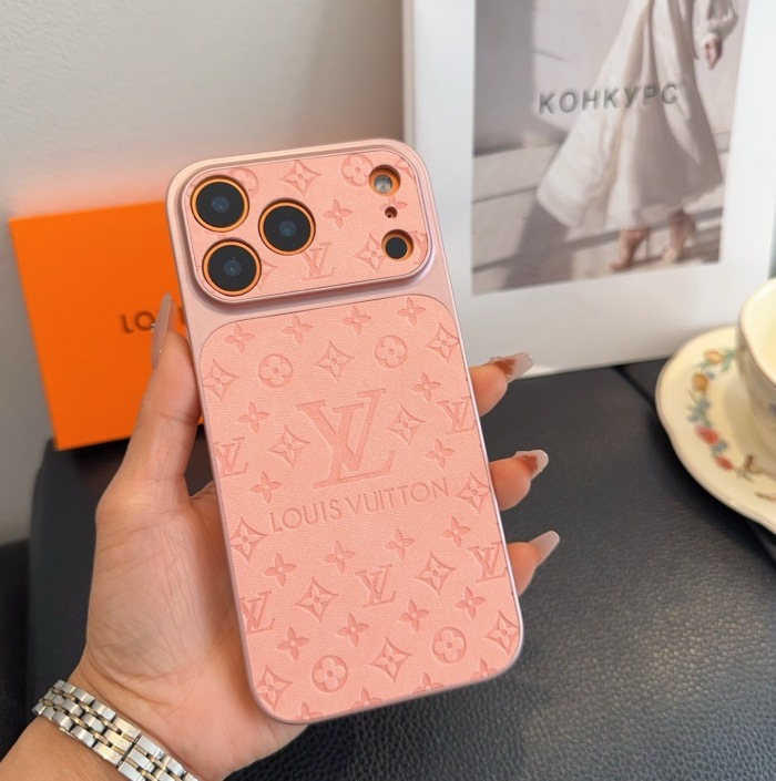 Louis Vuitton Phone Case iPhone 13 - 17