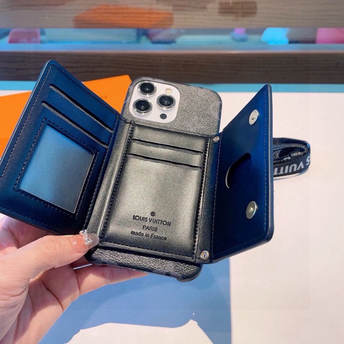 Louis Vuitton Phone Case iPhone 13 - 17