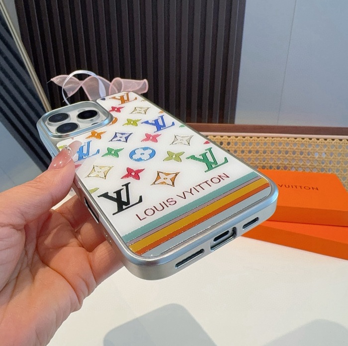 Louis Vuitton Phone Case iPhone 13 - 17