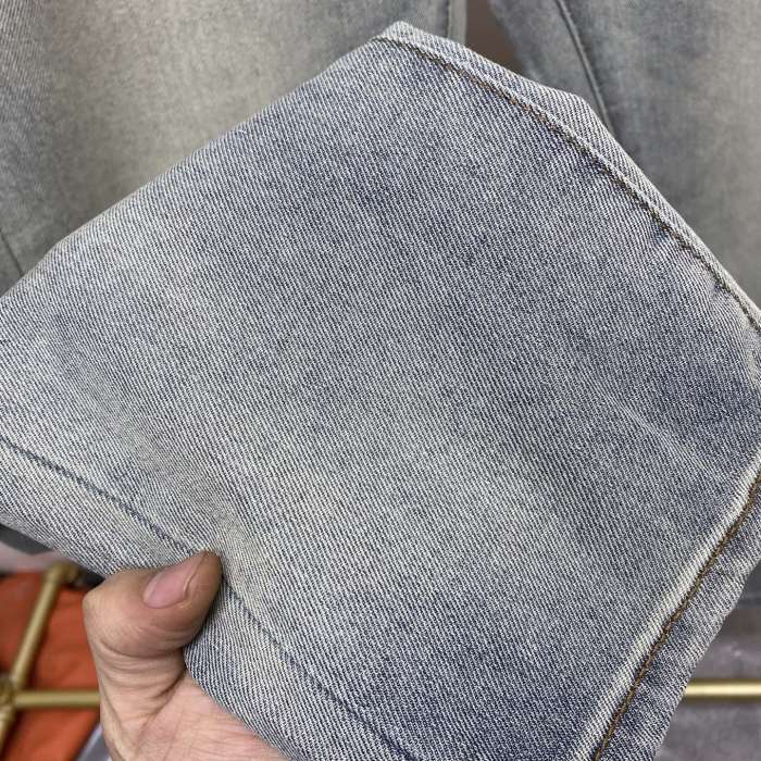 Louis Vuitton New Men Jeans Size 29-40
