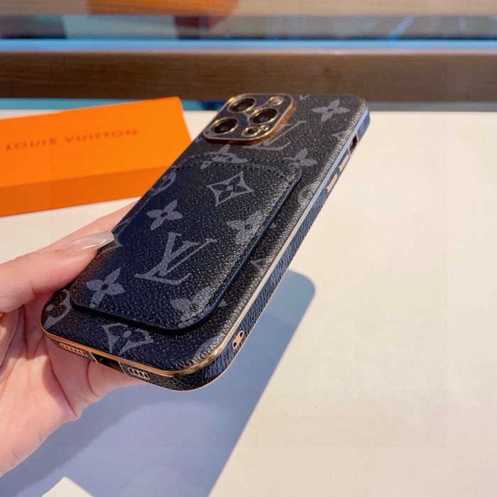 Louis Vuitton Phone Case iPhone 13 - 17