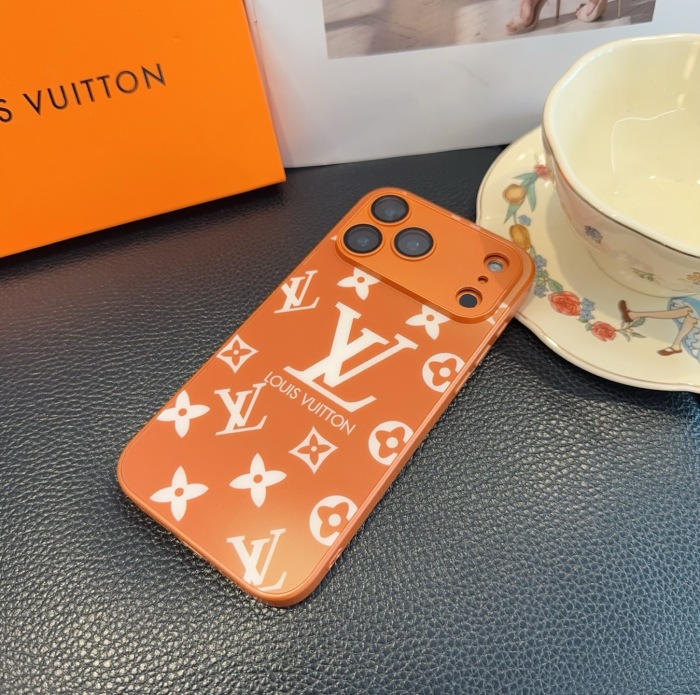 Louis Vuitton Phone Case iPhone 13 - 17
