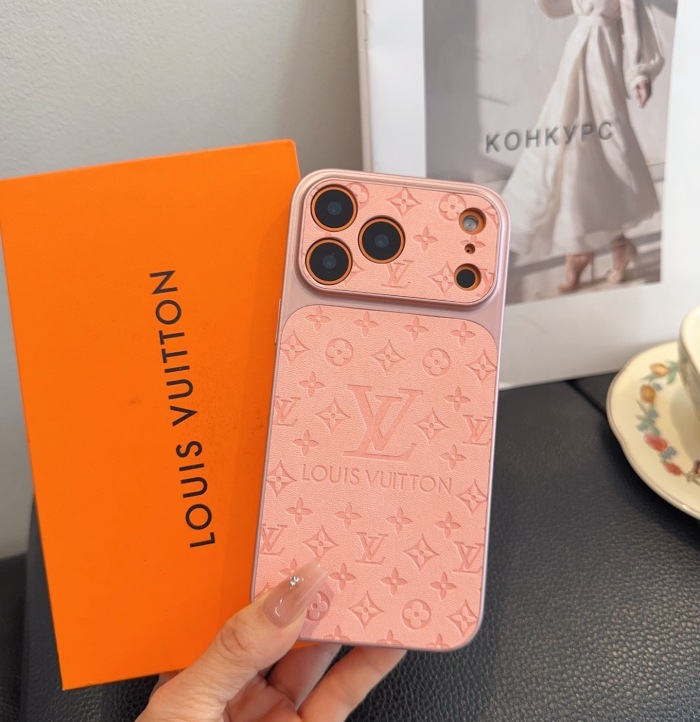 Louis Vuitton Phone Case iPhone 13 - 17