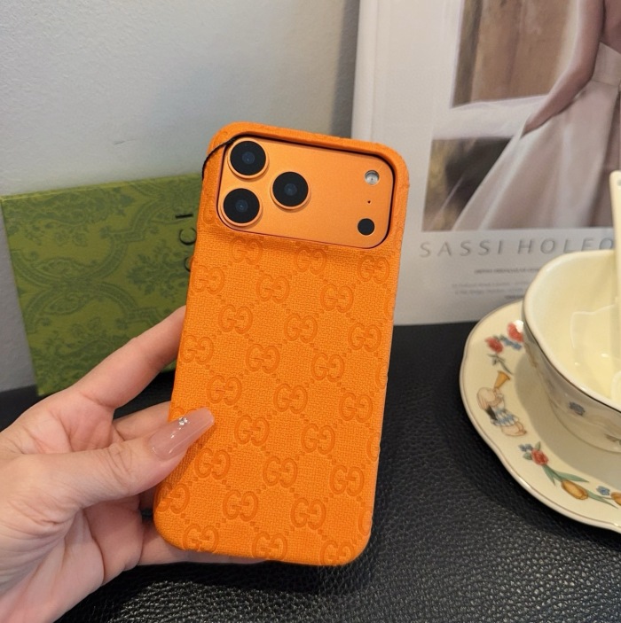 Gucci Phone Case iPhone 13 - 17