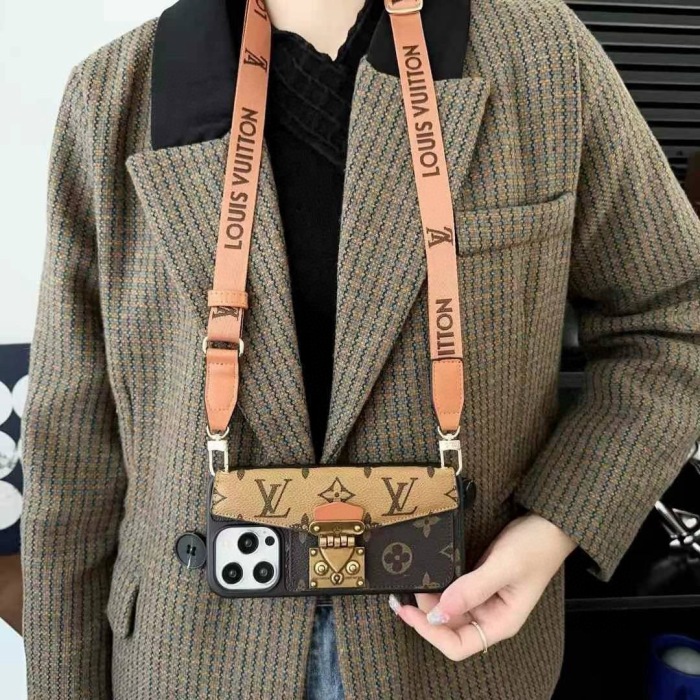 Louis Vuitton Phone Case iPhone 13 - 17