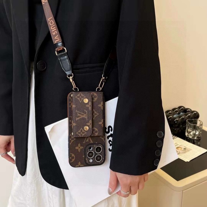 Louis Vuitton Phone Case iPhone 13 - 17