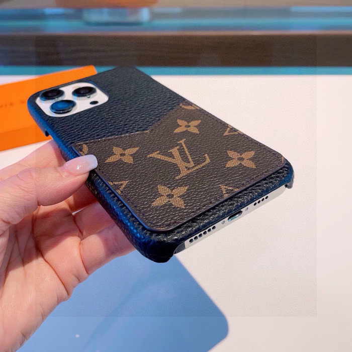 Louis Vuitton Phone Case iPhone 13 - 17