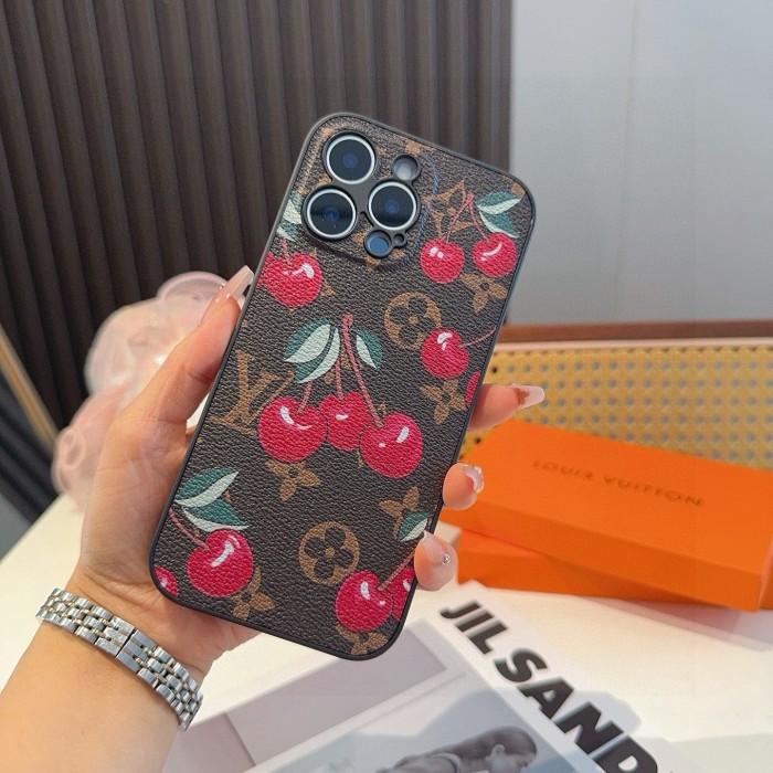 Louis Vuitton Phone Case iPhone 13 - 17