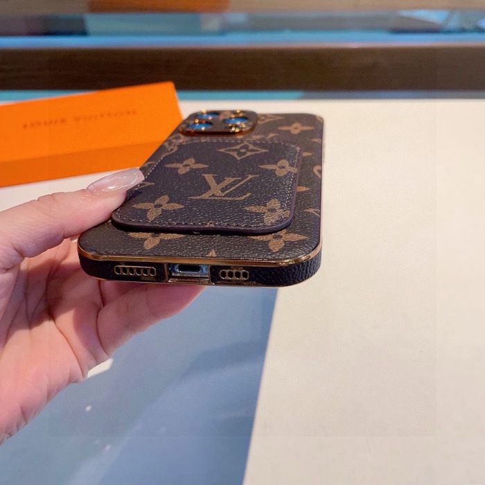 Louis Vuitton Phone Case iPhone 13 - 17