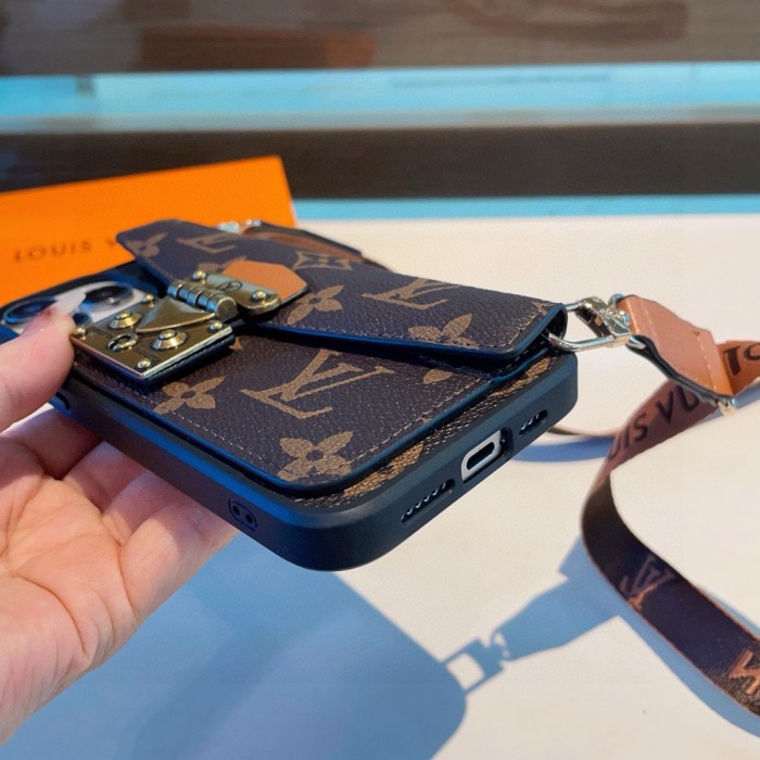 Louis Vuitton Phone Case iPhone 13 - 17