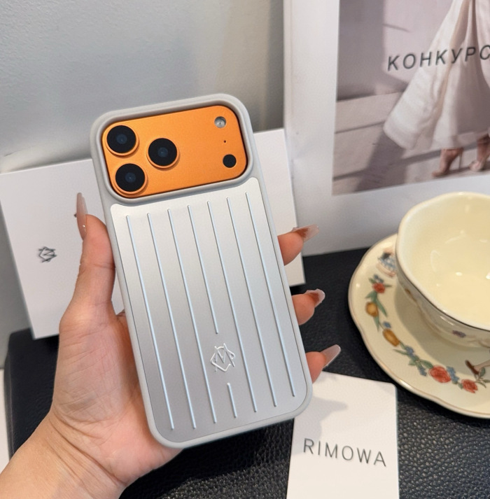Rimowa Phone Case iPhone 17