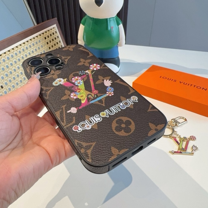 Louis Vuitton Phone Case iPhone 13 - 17
