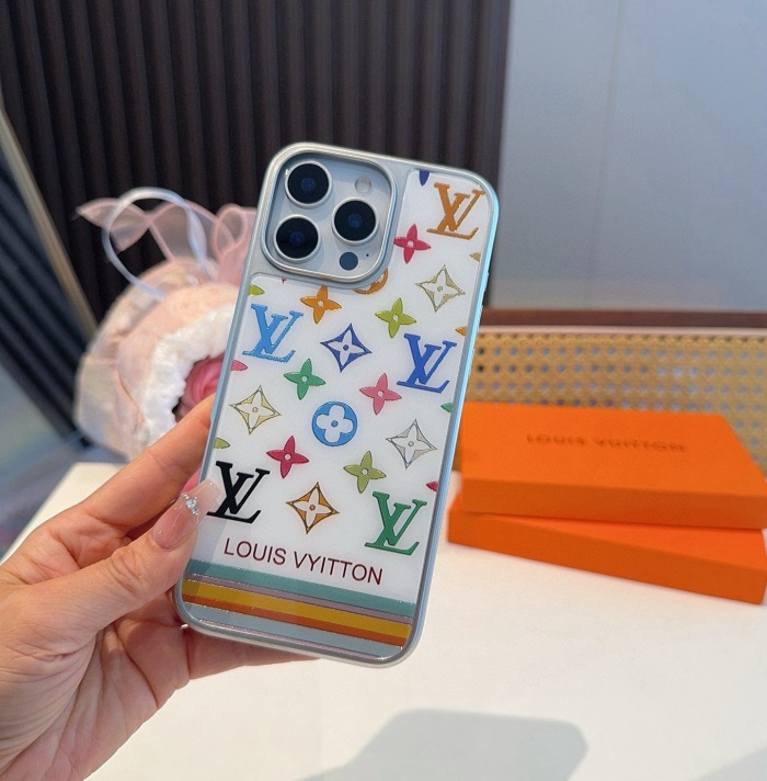 Louis Vuitton Phone Case iPhone 13 - 17