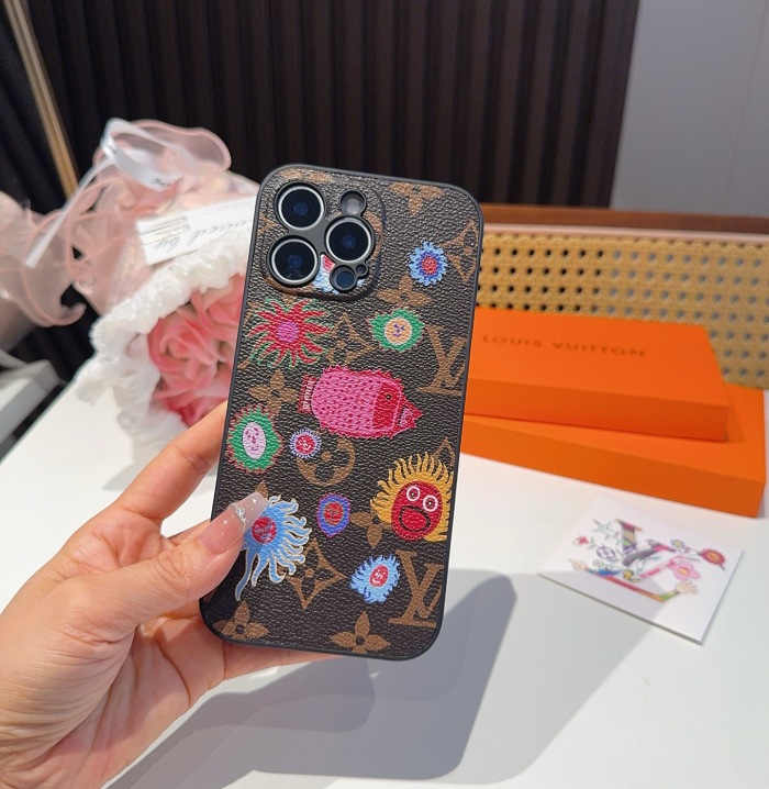 Louis Vuitton Phone Case iPhone 13 - 17