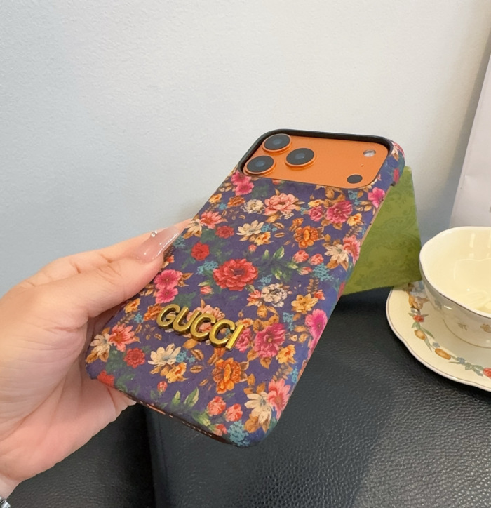 Gucci Phone Case iPhone 13 - 17