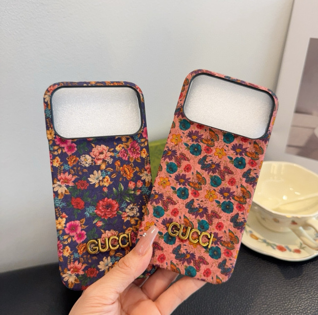 Gucci Phone Case iPhone 13 - 17
