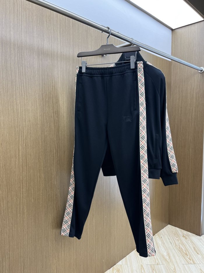 Burberry 25SS Jogging Suit Size M-3XL