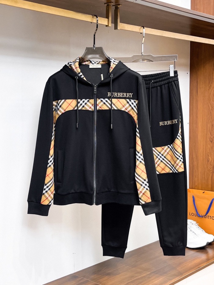Burberry 25SS Jogging Suit Size M-3XL
