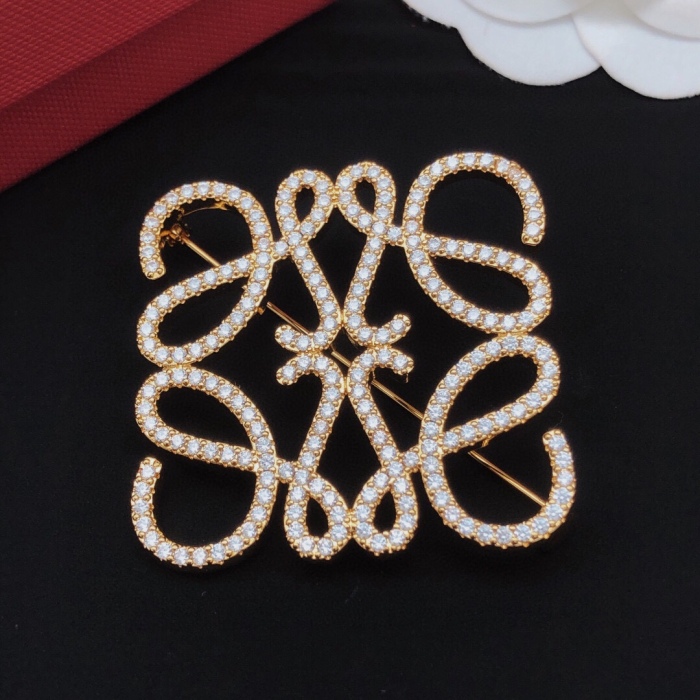 Loewe Brooch