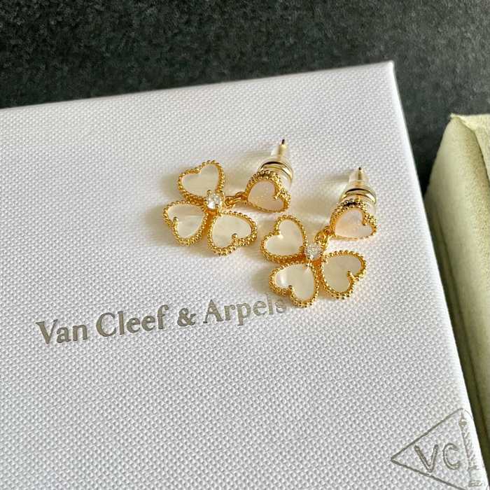 Van Cleef & Arpels Earrings