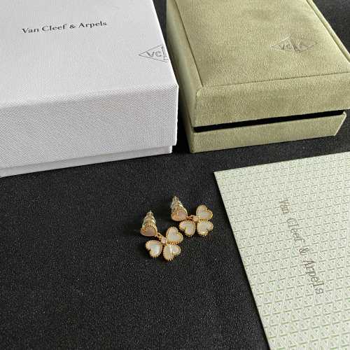 Van Cleef & Arpels Earrings