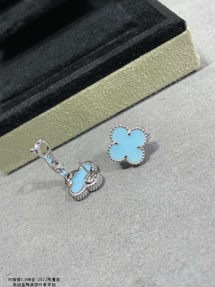 Van Cleef & Arpels Earrings